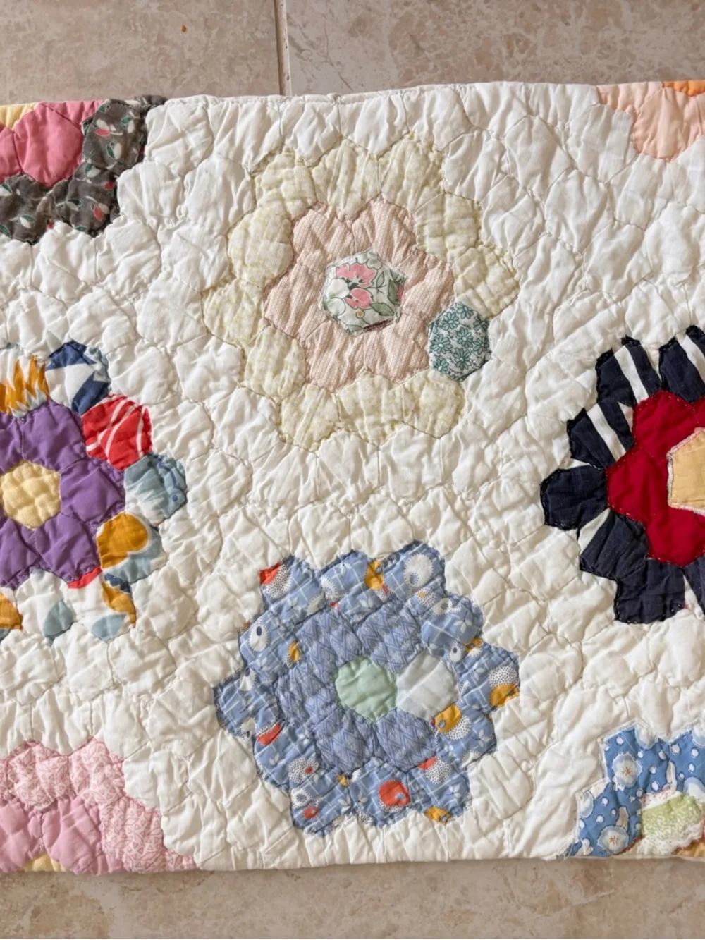 Country Patchwork Grandmother’s Flower Garden Patchwork Table Runner Vintage